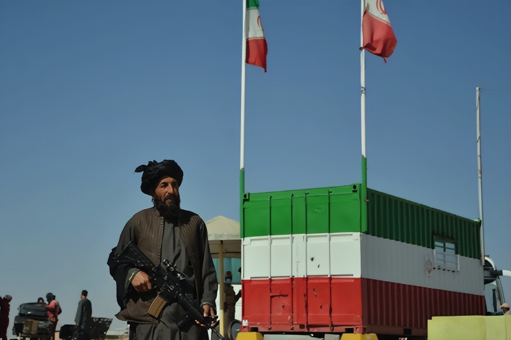 伊朗和阿富汗爆发交火,双方都有人员丧生,塔利班小胜_腾讯新闻