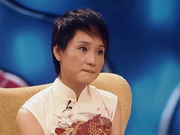 吃孔琳7年“软饭”却爱上柯蓝，现娶小12岁美女，儿子成国民童星_腾讯新闻