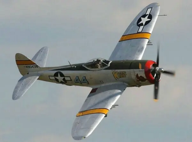 二战时期那些著名的螺旋桨式战斗机_腾讯新闻