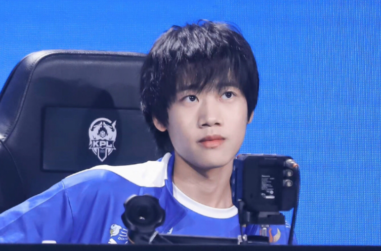 不过从23年开始estar就陷入了低谷,清融之前的转会