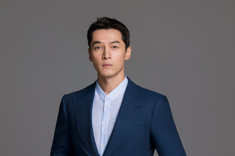 同样是官宣生娃把胡歌和华晨宇放在一起看差距就出来了