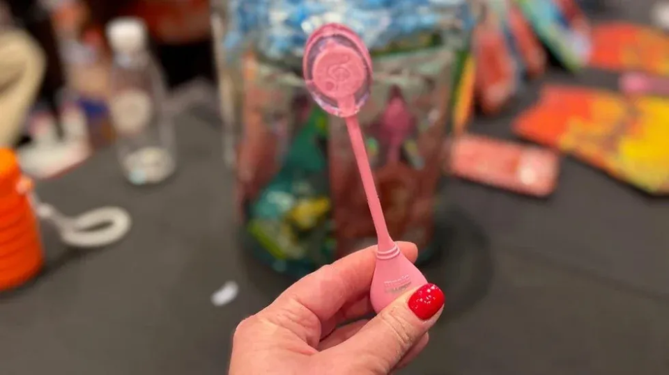 中耳筛查怎么做看遍CES2026：从21个AI硬件，看透AI落地的三个趋势_https://www.jmylbn.com_新闻资讯_第2张