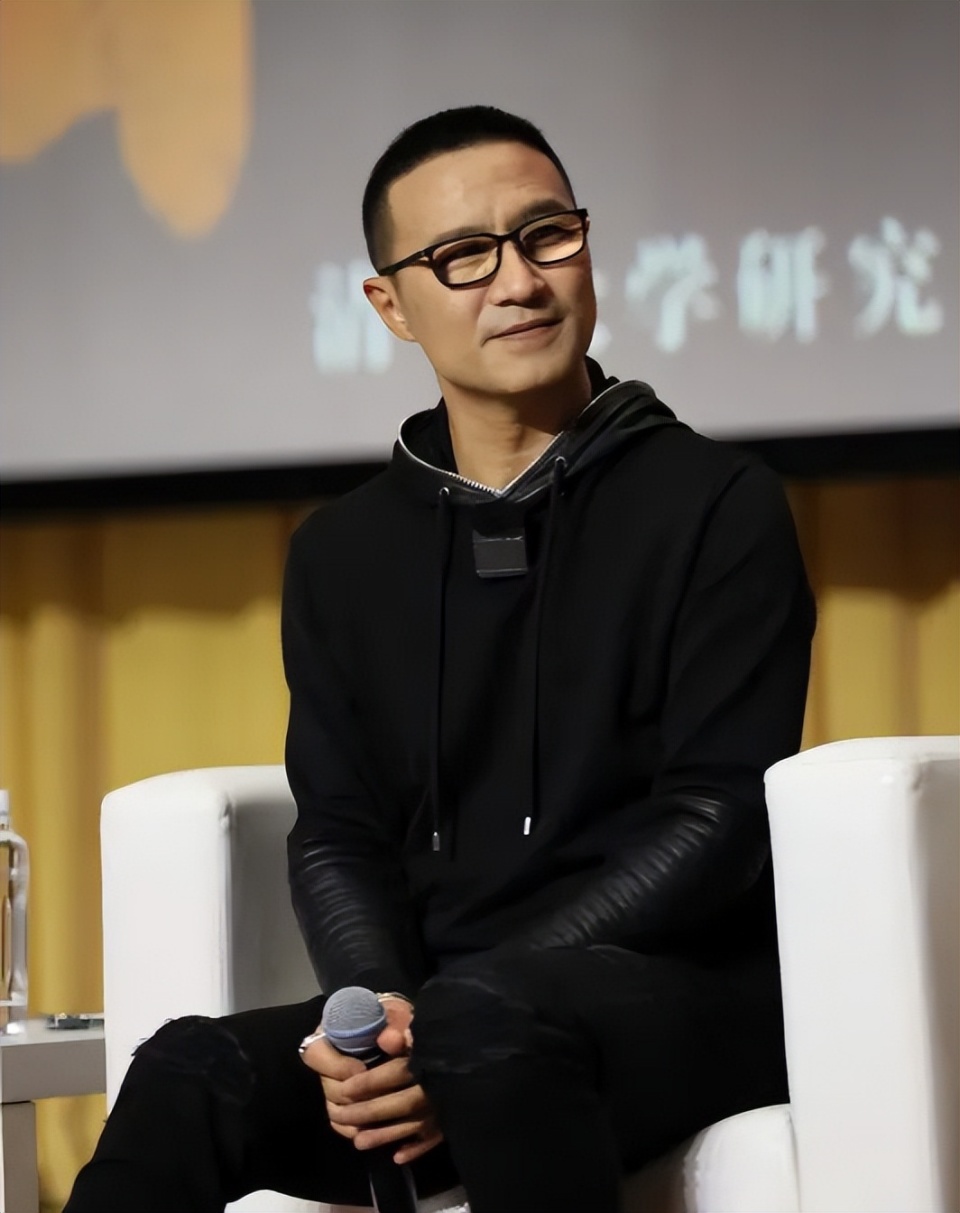 汪峰魅力大因为有钱有才华?深扒资产才发现,大家都高估了他