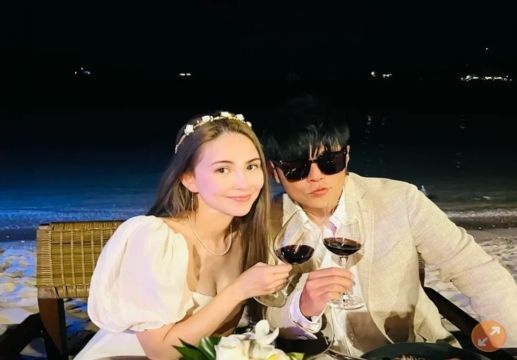 十年至亲好友辟谣周杰伦婚变,大赞昆凌乖巧,曝私下有联系关心