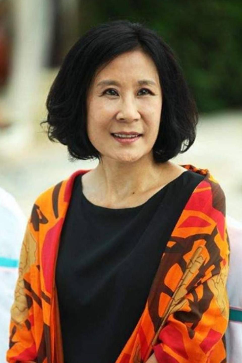 《军港之夜》苏小明:离婚38年,她出国再嫁,前夫过得怎样?
