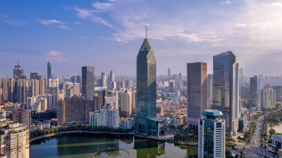 重庆和武汉都常去,武汉文旅为何没有重庆那么火?