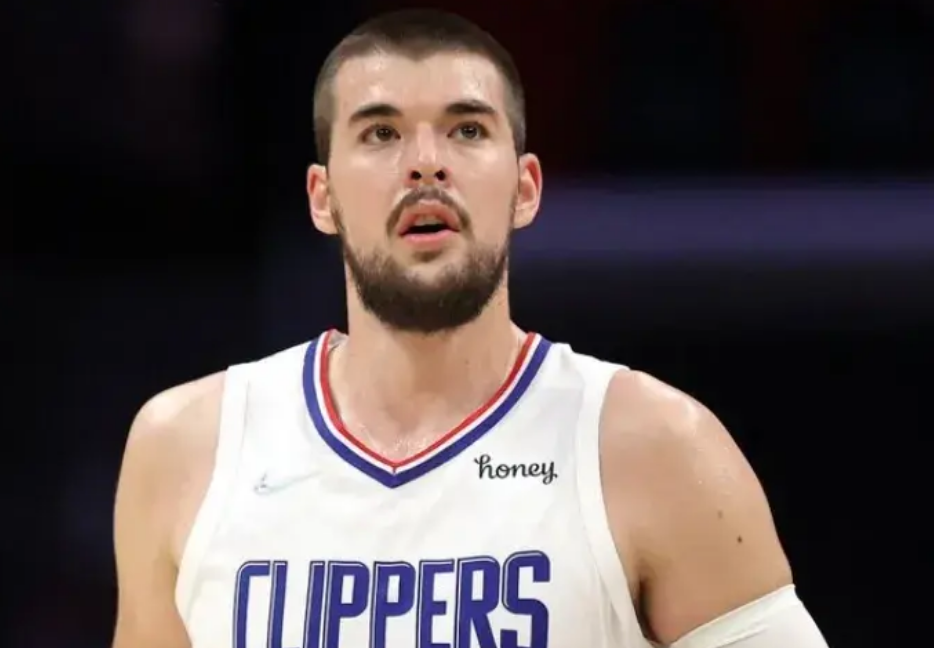 快船虐开拓者!卡乔53分,曼恩暴走,祖巴茨 替补稳健,哈登辣眼