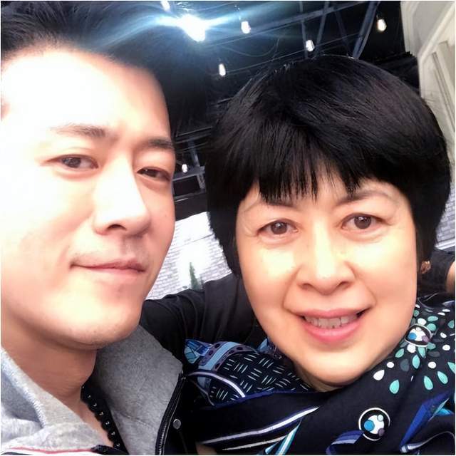 娱记曝已婚男星作风不检点,热衷剧组夫妻,星二代林雨申躺枪