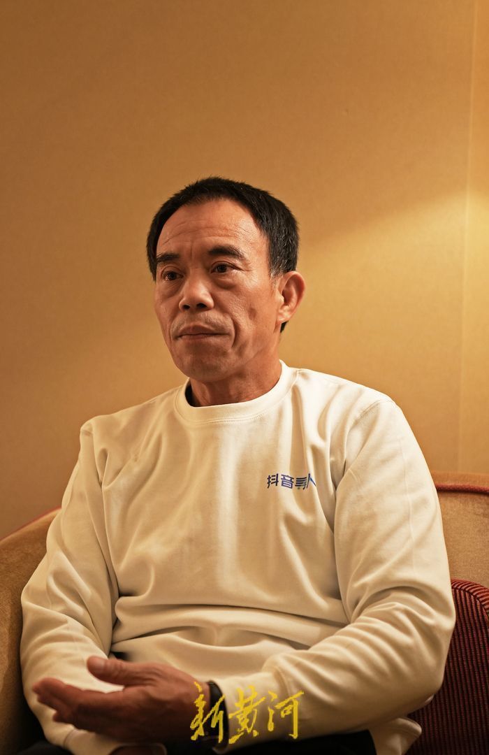 送北京老兵回家台湾灵魂摆渡人刘德文再启程