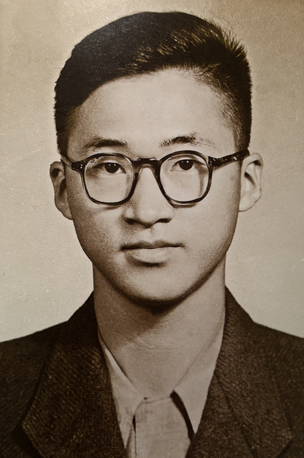 《李敖与胡适》之一“忘年交小友”_腾讯新闻