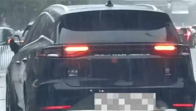 比亚迪回应唐车型后电机总成脱落：底盘发生严重磕碰 非产品质量问题