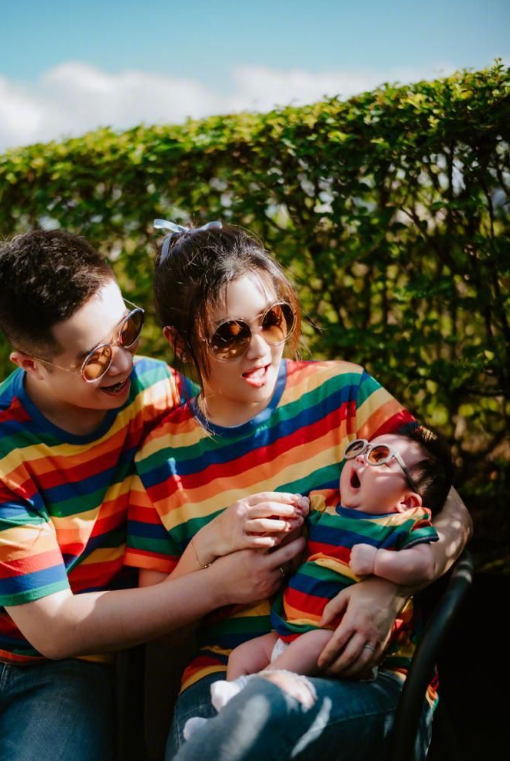 selina带不满半岁儿子拍广告母子将赚上百万42岁仍想生二胎