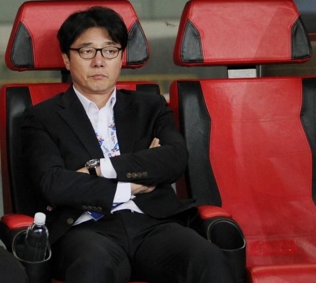 韩国队官宣黄善洪担任临时主帅3月背靠背对阵泰国曾执教延边富德