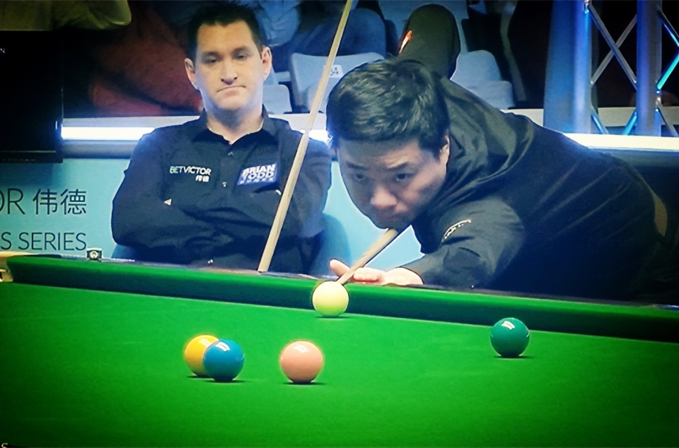 丁俊晖3-4不敌福德,无缘苏格兰公开赛16强