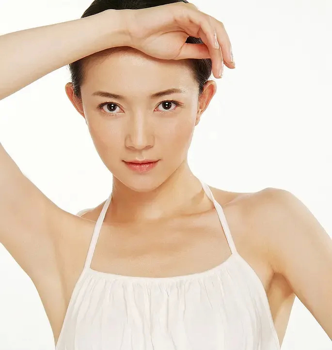 7年的《阳光快车道》让刘敏踮一踮脚就能到达山东卫视一姐的位置.