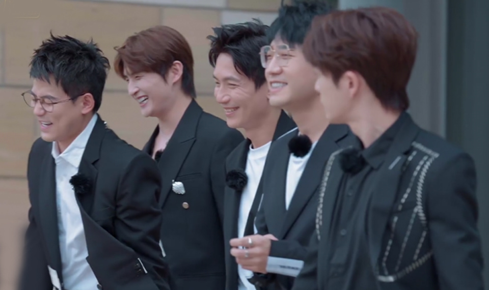 《披哥3》节目成团即解散,而芒果和0713男团这一次的综艺合作,恰好