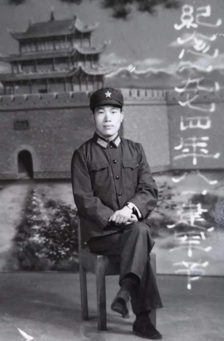 回望军旅永远青春_腾讯新闻