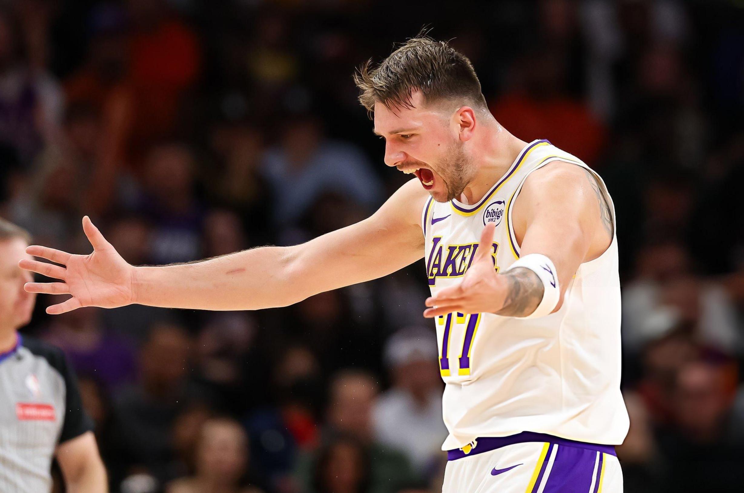 東契奇勝太陽後拒絕採訪！女兒出生後三分31中7 復出三戰命中率兩成 - 