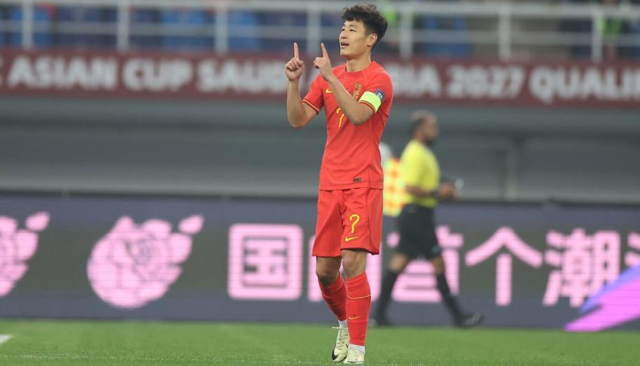 4130武球王爆发追平孙兴慜国足7分下轮遭重击核心停赛