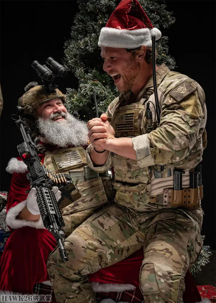 德軍戰鬥訓練中心聖誕節宣傳照 讓武器充滿節日氣氛 享受輕鬆假期 - 