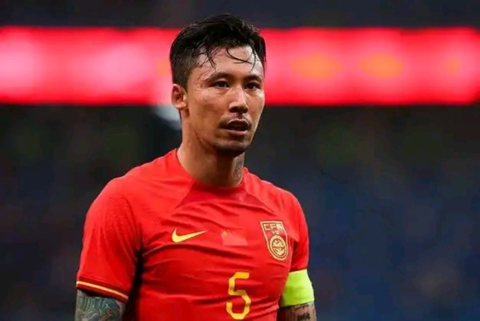 媒体人:王大雷没权利自己宣布退出国足 张琳芃敢这么干 被点名批评