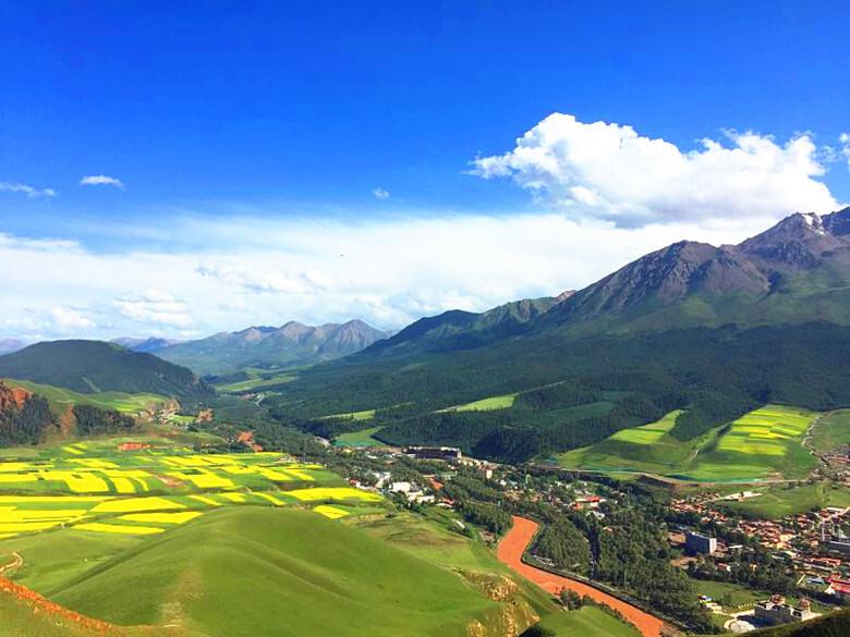 东方小瑞士  醉美卓尔山