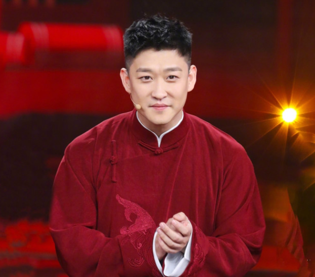 风水轮流转叛逃师门13年的曹云金爆红郭德纲该哭了
