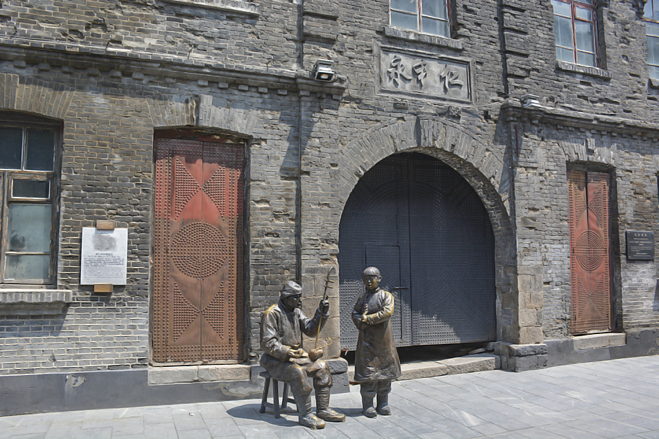 百年老街风韵:哈尔滨中华巴洛克