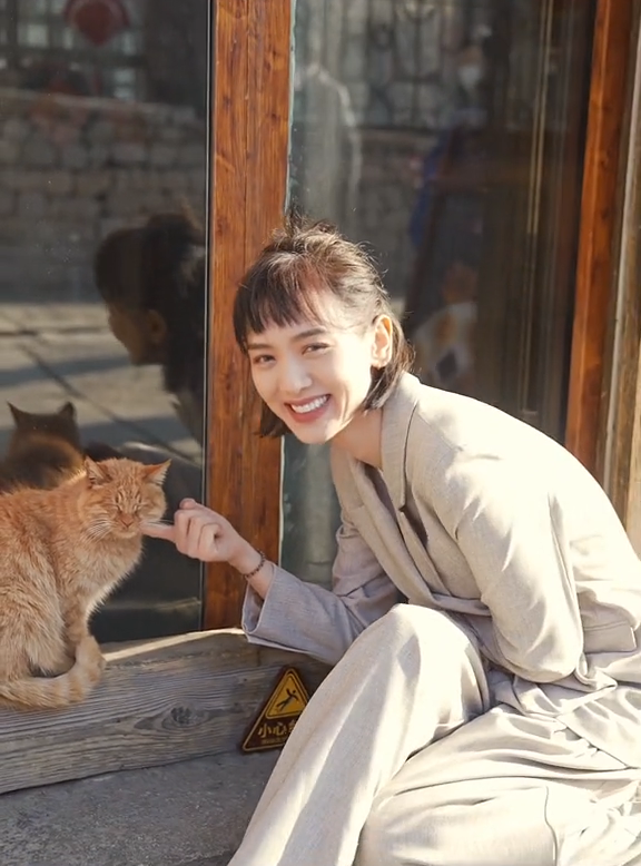 感情再升温,李晓峰疑似带刘恺威回老家过年,暗戳戳秀恩爱超甜蜜_腾讯