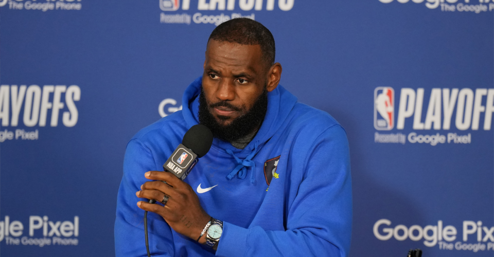 里奇保罗勒布朗不会被交易我们也没有提出交易要求