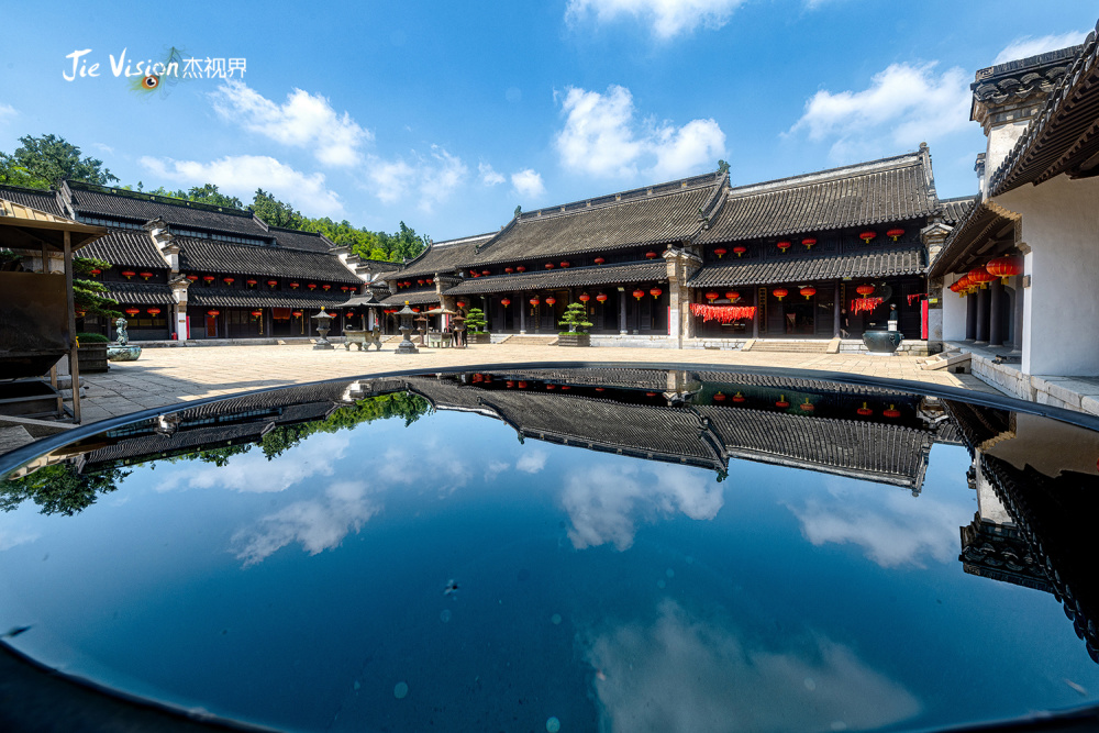 主要是因为这里是公认的律宗发源地,另一个学说就是宝华山隆昌寺之说