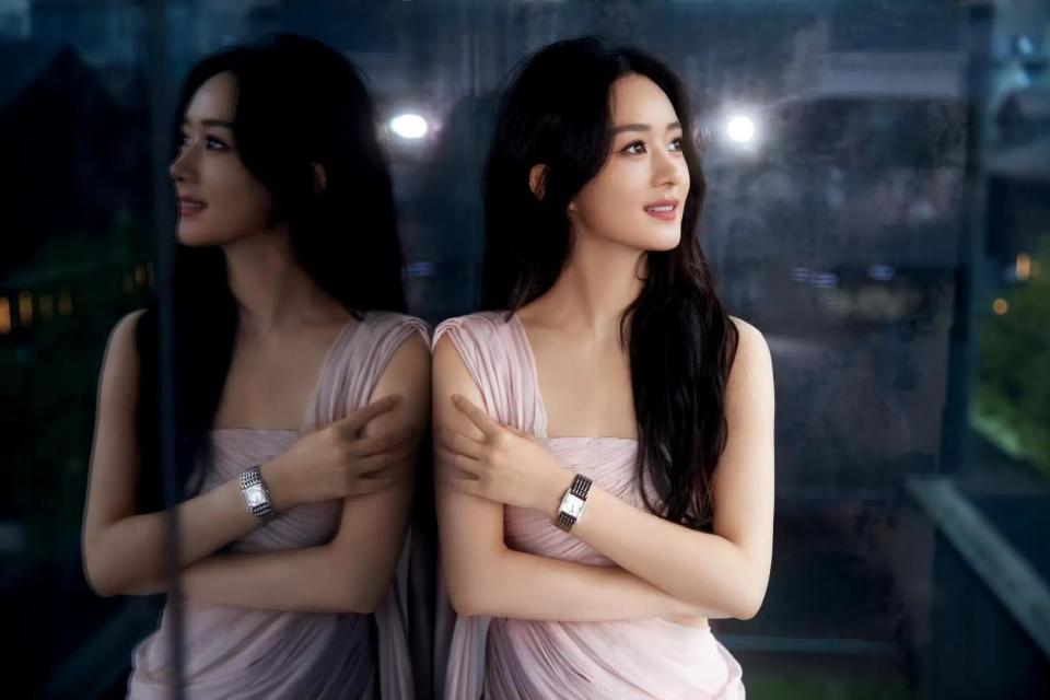 《与凤行》官微一堆赵丽颖"前夫哥"出没,网友看热闹不嫌事大嘎嘎乐