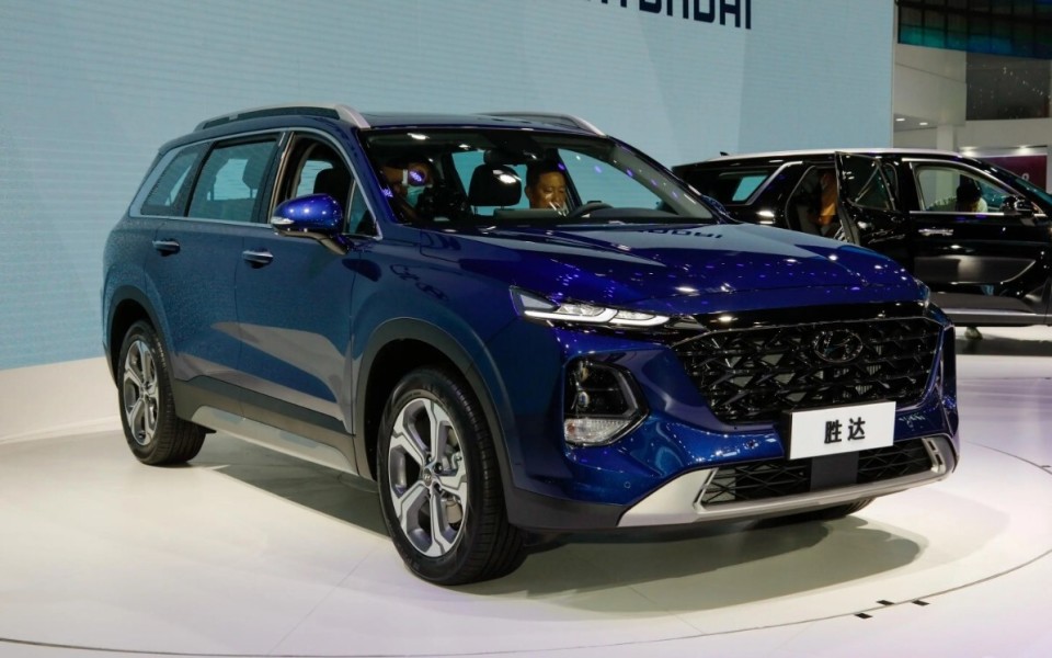 第五代胜达将于8月上市!现款终端已最高优惠4.5万,要抄底吗?