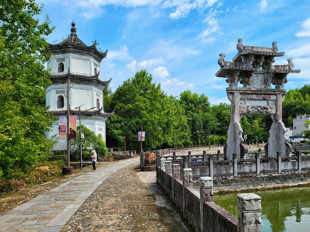 一生痴绝处无梦到徽州旌德江村