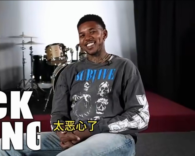 尼克杨:拉尔萨和乔丹儿子恋情很恶心,女方太饥饿,只