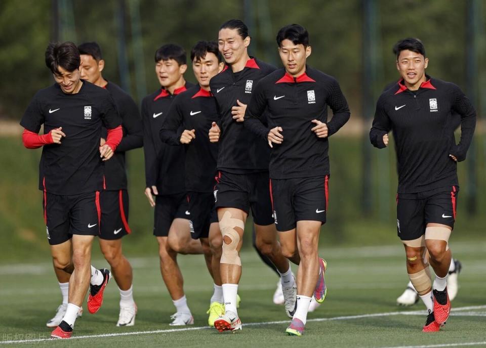 韩国队亚洲杯半决赛赛前内讧导致输球孙兴慜和李刚仁成为冲突主角