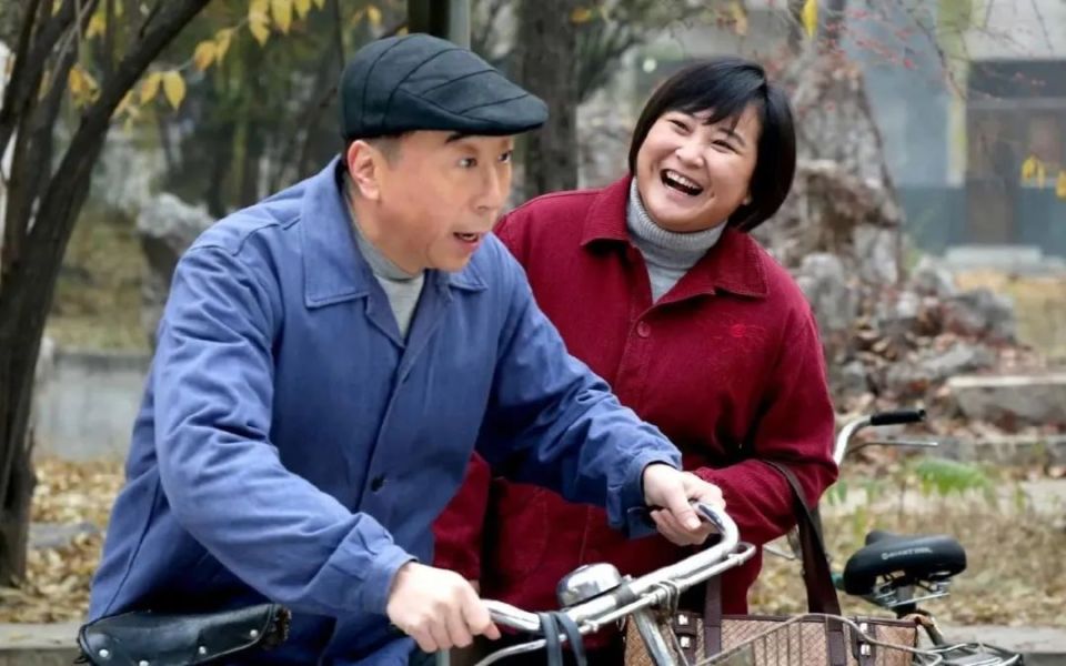 从月入三千到票房亿元女导演,她用血汗肉拍电影,一年狂瘦百斤