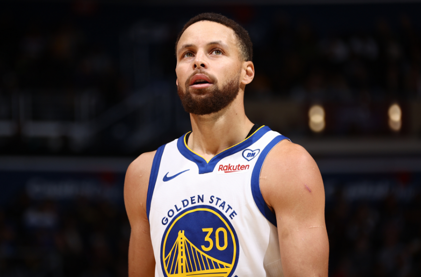 库里21中6连创扎心纪录186助勇士反超湖人赛后笑着离场