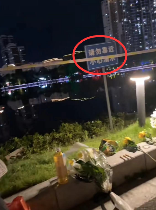 井冈山2名大学生溺亡,曝喝酒意外落水,长得帅气,妈妈悲痛大哭