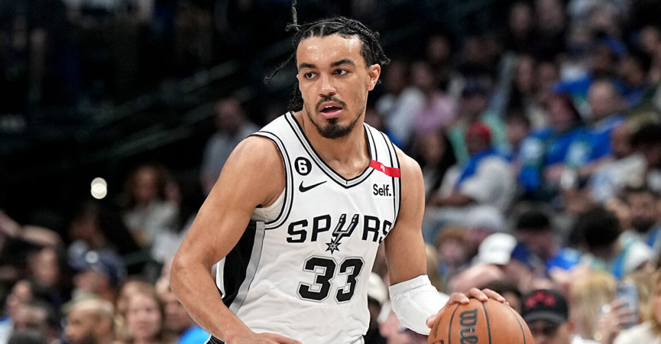 特雷琼斯与马刺达成两年2000万美元口头协议