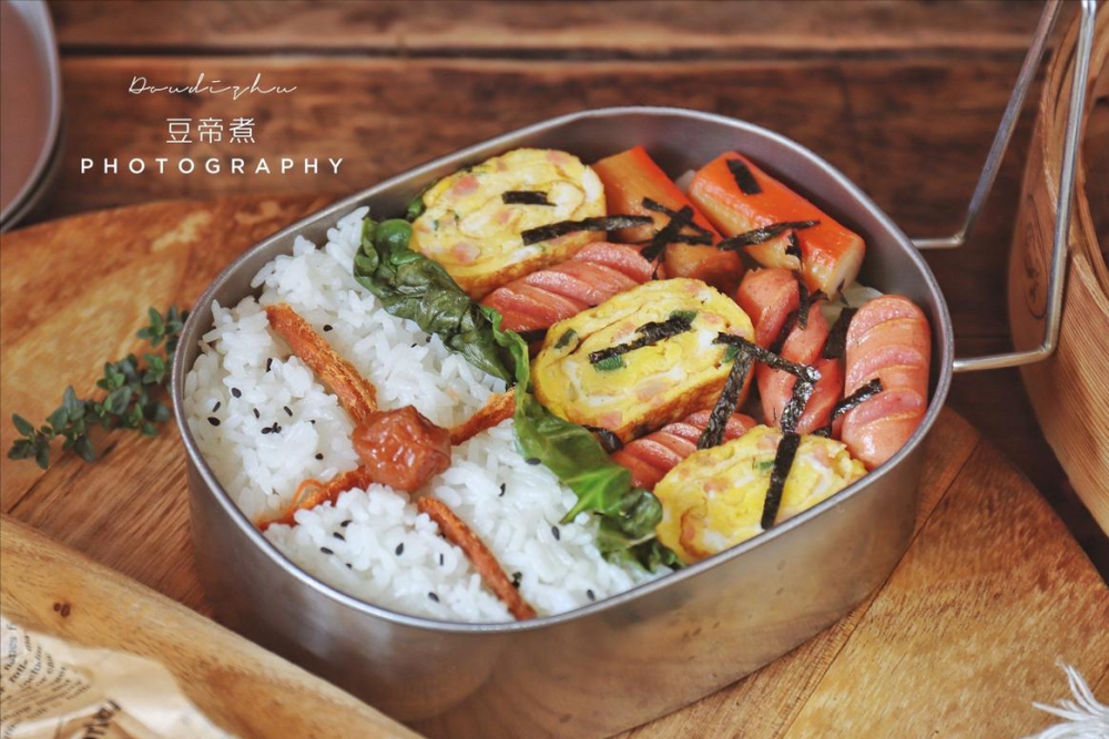 老母亲做的春游便当,在朋友圈火了,接地气不铺张还特有食欲感_腾讯