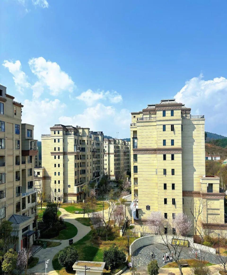 房产中介透露：今明两年买房，牢记这7个字，买旧、买大、不买三_腾讯新闻