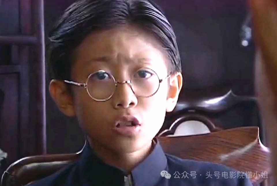 张一山谍战新剧要播了！2年前卑微求演出机会，32岁这次能翻身吗_腾讯新闻