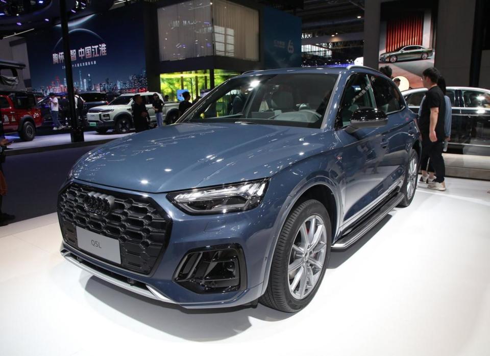 竞争力有所提升,毕竟国内很多消费者还是喜欢奥迪车型的操控感