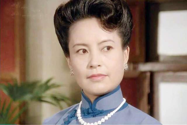 给80年代银幕女反派演技排个名庞敏第7李小力第3第一实至名归