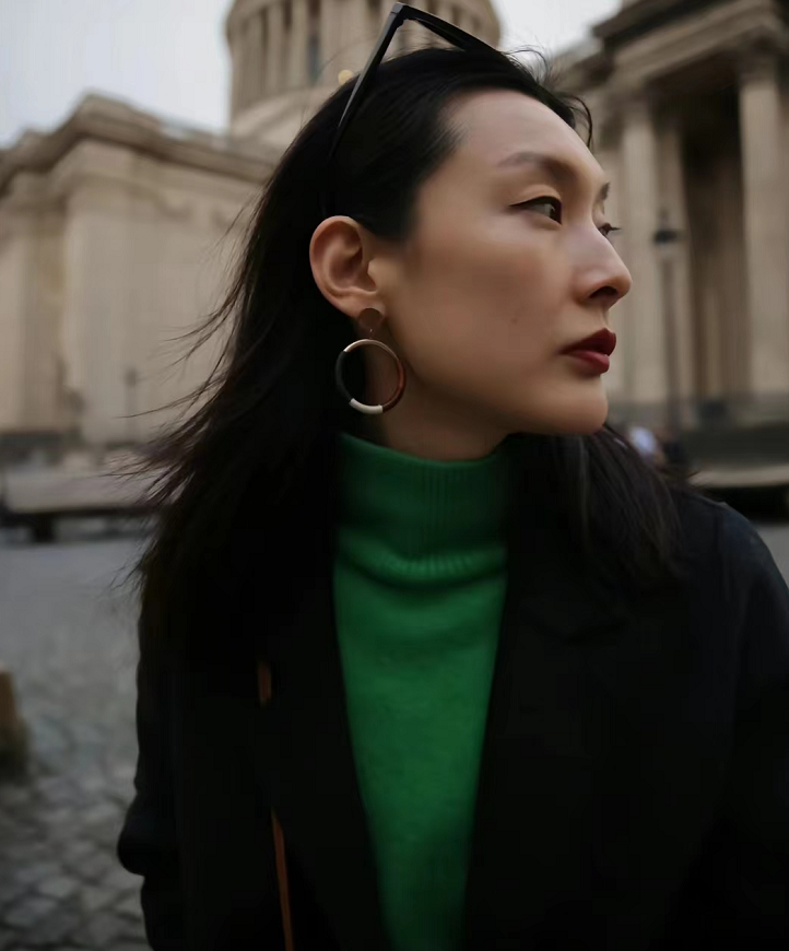 "大雅"汪飏自曝暂停演艺事业,出国留学深造!晚上开直播赚学费