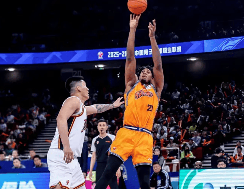 媒體人：上海男籃第二階段未嘗一敗，大概率鎖定常規賽冠軍