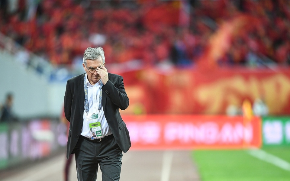 火线复盘 | 国脚帮伊万交学费!泰国队8分钟找到命门,国足一度"放弃"了