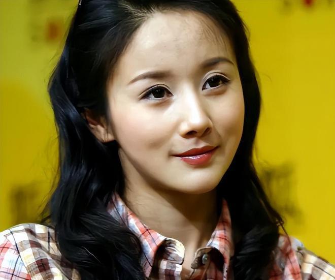 演员孙菲菲美貌巅峰期被称为古装女神奈何颜值保质期太短