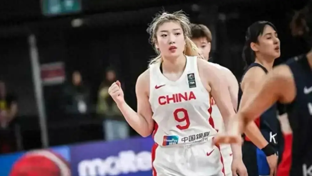 女篮三核心最新动态！​从四川到海外：李梦的十字路口！续约谈判陷僵局